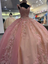 Sweetheart Neckline Ball Gown Sleeveless Lace Applique & Beaded Pink Tulle Princess Dress for Quinceanera Sweet 16 or Birthday Parties