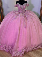 Off-Shoulder Ball Gown with 3D Floral Lace Appliques Pink Tulle Quinceanera Dress for Sweet 16 & Princess Evening Parties