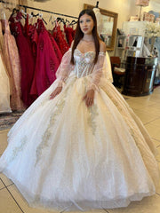Champagne Tulle Quinceanera Dress Off-Shoulder Ball Gown with Puff Sleeves & Lace Appliques for Sweet 16 & Princess Parties