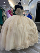 Exquisite Champagne Ball Gown Off-Shoulder Beaded Lace Quinceanera Dress for Sweet 16 & Formal Galas