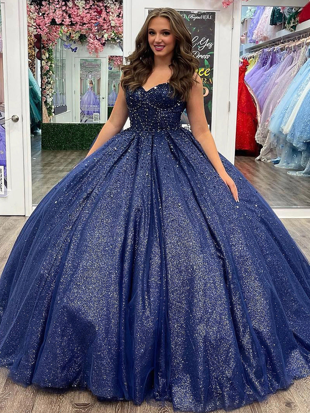 Exquisite Navy Blue Tulle Quinceanera Dress Sweetheart Neckline Ball Gown for Princess Prom & Sweet 16 Celebrations