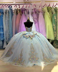 Light Blue Quinceanera Dress Strapless 3D Floral Lace Applique Ball Gown with Bow Detail for Sweet 16 & Birthday Celebrations