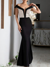 V-Neck A-Line Princess Floor-Length Mother of the Bride Dress with Short Sleeves and Sequin