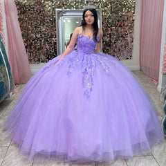 Lilac Tulle Quinceanera Dress Strapless Ball Gown with Lace Flower Appliques and Beaded Bow Knot for Sweet 16