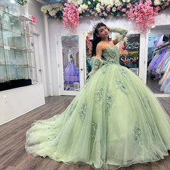 Exquisite Sage Green Quinceanera Dress Sweetheart Neckline Detachable Long Sleeves & Feather Bow Elegance