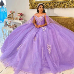 Lavender Tulle Quinceanera Dress Strapless Ball Gown with 3D Floral Lace Appliques for Sweet 16 & Special Occasions