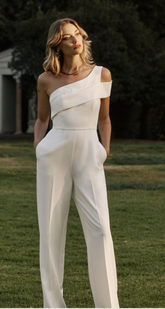 Newinlook Fashion White One-Shoulder Slant Collar Daily Jump Suit
