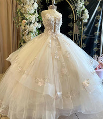 Exquisite Strapless Ball Gown with Floral Lace Appliques Perfect for Prom Quinceanera & Sweet 16 Celebrations