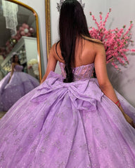 Strapless Lilac Tulle Quinceanera Dress Tiered Ball Gown with Bow Detail for Sweet 16 & Princess Evening Parties