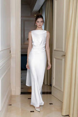 Long Slimming Sleeveless Formal Dress Flowy Backless With Pleated