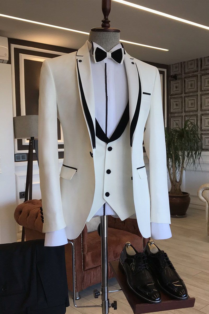 Newinlook Elegant Black Designer Wedding Suit with White Notched Lapel for Groom