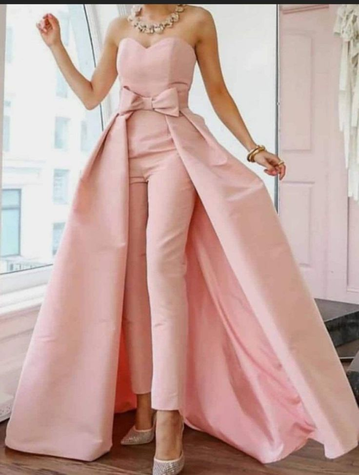Newinlook Elegant Blushing Pink Strapless Sleeveless Applique Long Jump Suit
