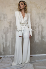 Newinlook Charming Long Sleeves White V-Neck Long Jump Suit With Belt