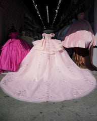 Exquisite Ball Gown Off-Shoulder Sleeveless Beaded Crystal Tulle Quinceanera Dress for Sweet 16 & Birthday Parties