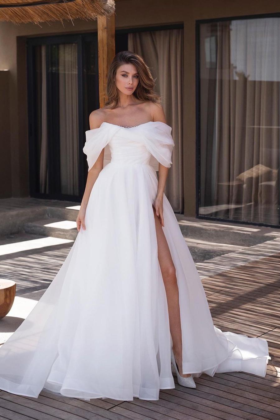 White Off the Shoulder Strapless Sleeveless A Line Formal Dress With High Split