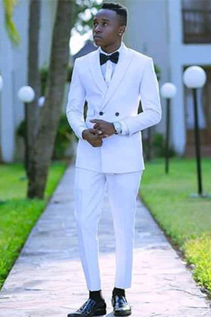 Newinlook Stylish Double-Breasted White Wedding Suit with Peaked Lapel for Men