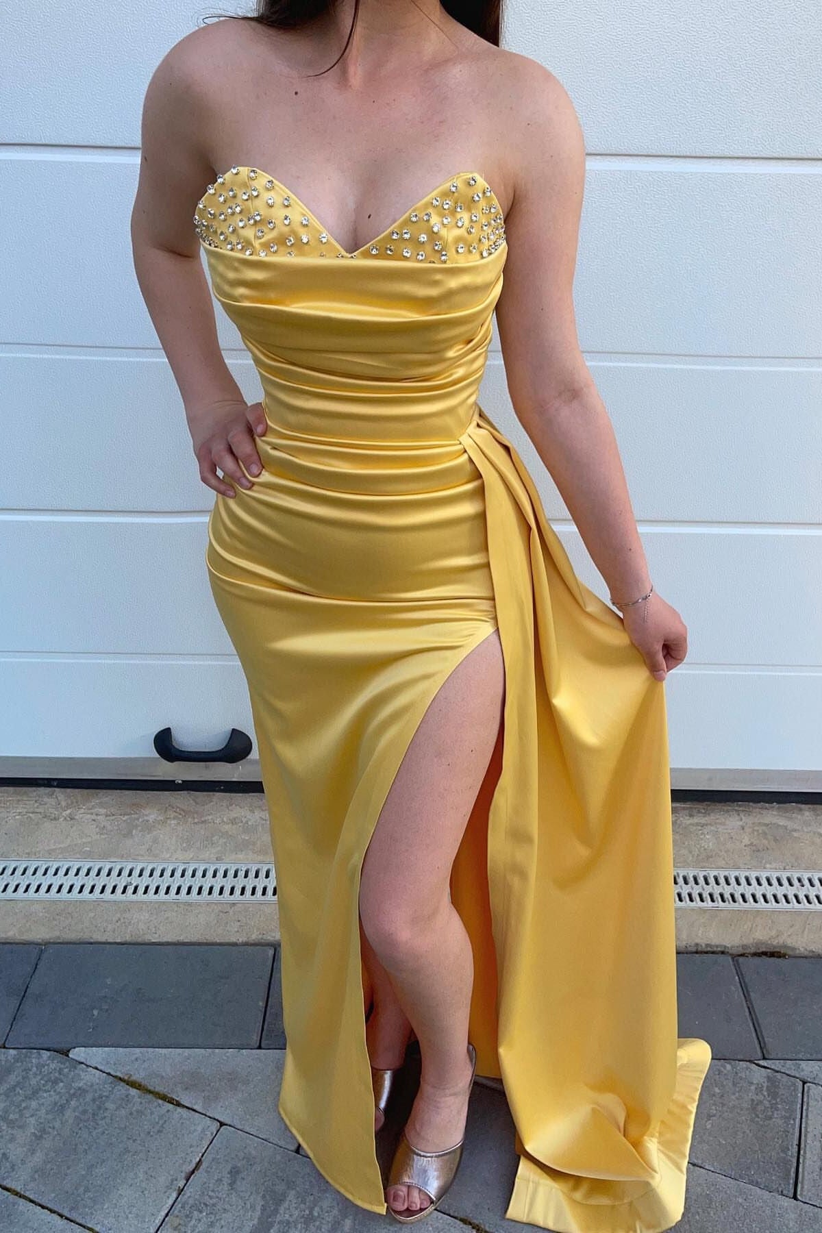 Newinlook Yellow Beads Mermaid Sweetheart Evening Dress Split With Ruffles