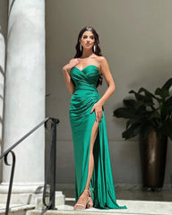 Newinlook Green Sweetheart Sleeveless Slim Evening Dress