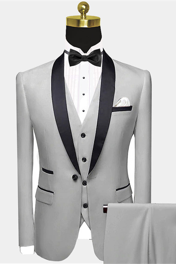 Newinlook Gentle Silver Grey Groomsmen’s Wedding Suit with Black Satin Shawl Lapel