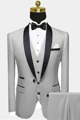 Newinlook Gentle Silver Grey Groomsmen’s Wedding Suit with Black Satin Shawl Lapel