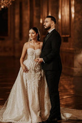 Elegant Long A-Line Floor-Length Stain Tulle Spaghetti Straps Wedding Dresses with Appliques