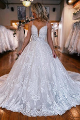 Elegant A-Line Spaghetti Straps Floor-Length Sweetheart Appliques Wedding Dresses with Lace