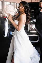 Designer Long A-Line Tulle Sleeveless Floor-Length Sweetheart Split Front Wedding Dresses with Lace