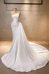Stunning A-line One Shoulder Sleeveless Rhinestone Satin Train White Long Prom Dress