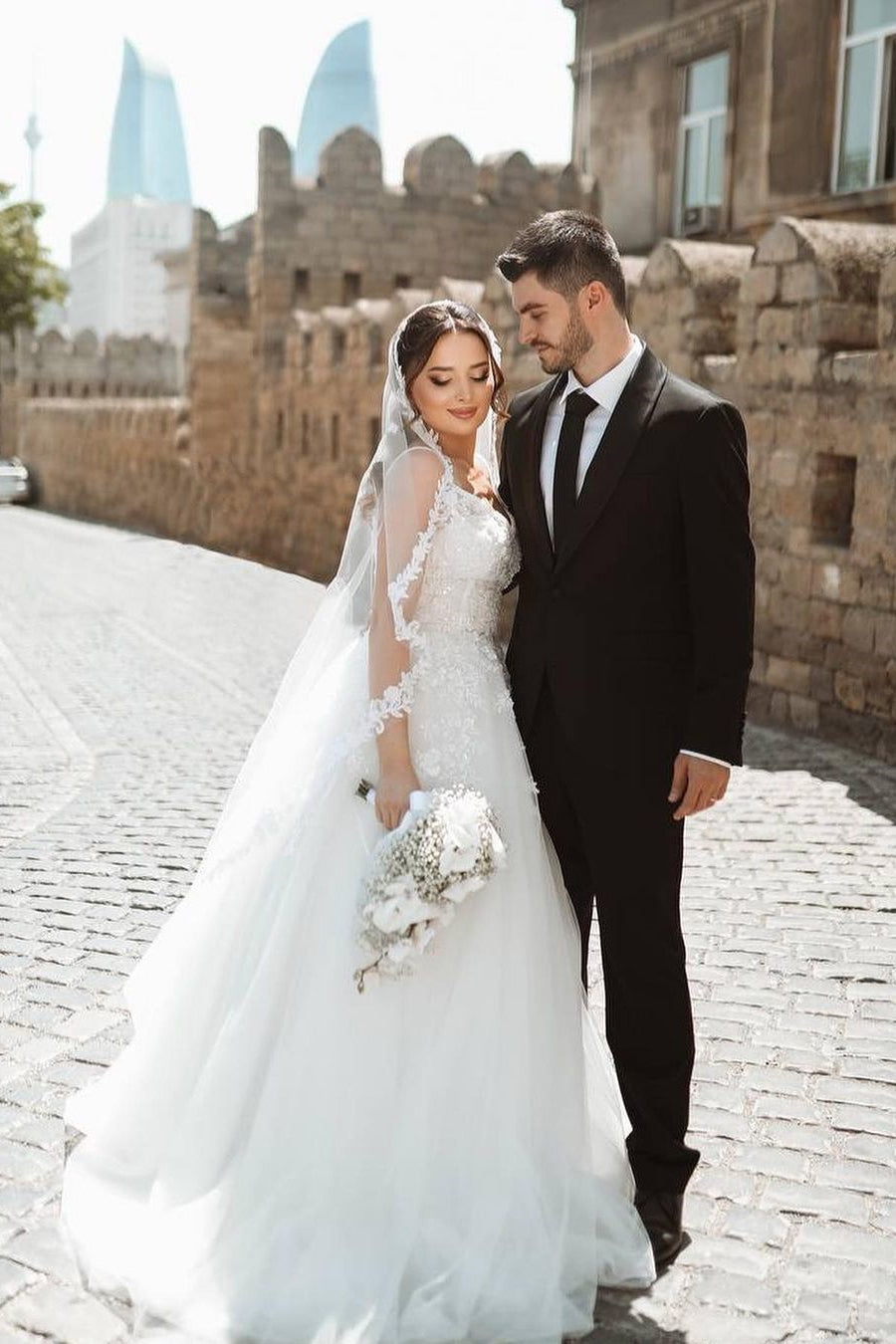 Stylish Long White A-line Spaghetti Strap Lace Sleeveless Wedding Dress