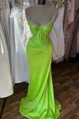 Elegant Column Spaghetti Straps Sleeveless Ruffled Satin Evening Dress