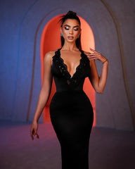 Charming Column V-neck Sleeveless Lacy Black Prom Dress with Stylish Design