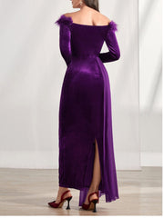 Off-the-Shoulder Asymmetrical Long Sleeve Sheath/Column Dress with Feather for Mother of the Bride & Groom