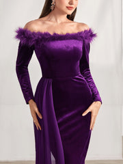 Off-the-Shoulder Asymmetrical Long Sleeve Sheath/Column Dress with Feather for Mother of the Bride & Groom