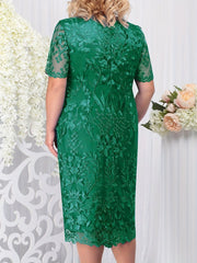 Plus Size Tea-Length Mother of the Bride Dress with Scoop Neck and Appliques