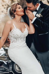 Beautiful Long Mermaid Floor-Length Sweetheart Appliques Stain Spaghetti Straps Sleeveless Wedding Dresses with Lace