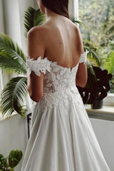 Vintage Long White A-Line Off-the-Shoulder Wedding Gown with Beautiful Slit