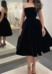 A-Line Bateau Strapless Velvet Tea-Length Prom Dress/Evening Dress