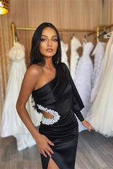 Newinlook Black One Shoulder Long Sleeve Slit Mermaid Evening Dress With Pearls