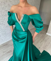 Amazing Long Green A-line Off-the-shoulder Prom Dress with Striking Slit