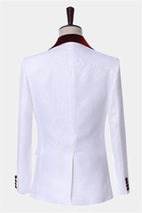 Newinlook Burgundy Lapel White Jacquard Wedding Suit for Groom Online