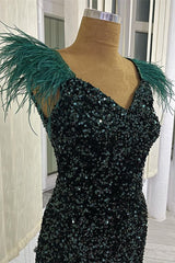 Newinlook Dark Mermaid Green V-Neck Sequins Evening Dress With Feather