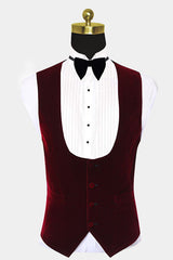 Newinlook Shining Burgundy Velvet Prom Suit for Men with White Jacquard Lapel
