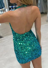 Sequined Short/Mini Homecoming Dress with Sheath/Column Halter Sleeveless