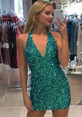 Sequined Short/Mini Homecoming Dress with Sheath/Column Halter Sleeveless