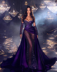 Chic Sweetheart Sleeveless Satin Prom Dress with Ruffles