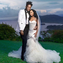 Newinlook Modern White One-Button Wedding Suit with Black Lapel