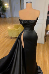 Designer A-line Evening Dresses Long Black Prom Gowns Featuring Slit