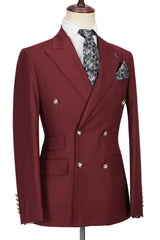 Newinlook Glamorous Burgundy Groomsmen Outfit with Peak Lapel and Double-Breasted Design