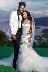 Newinlook Modern White One-Button Wedding Suit with Black Lapel