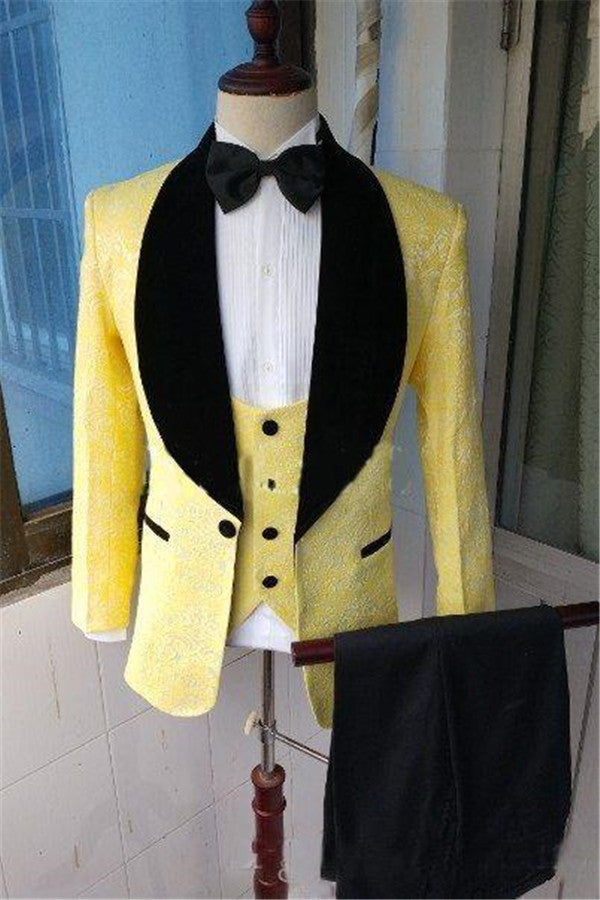 Newinlook Bespoke Jacquard Shawl Lapel Dinner Blazer - Fashionable Yellow Wedding Suit for Men